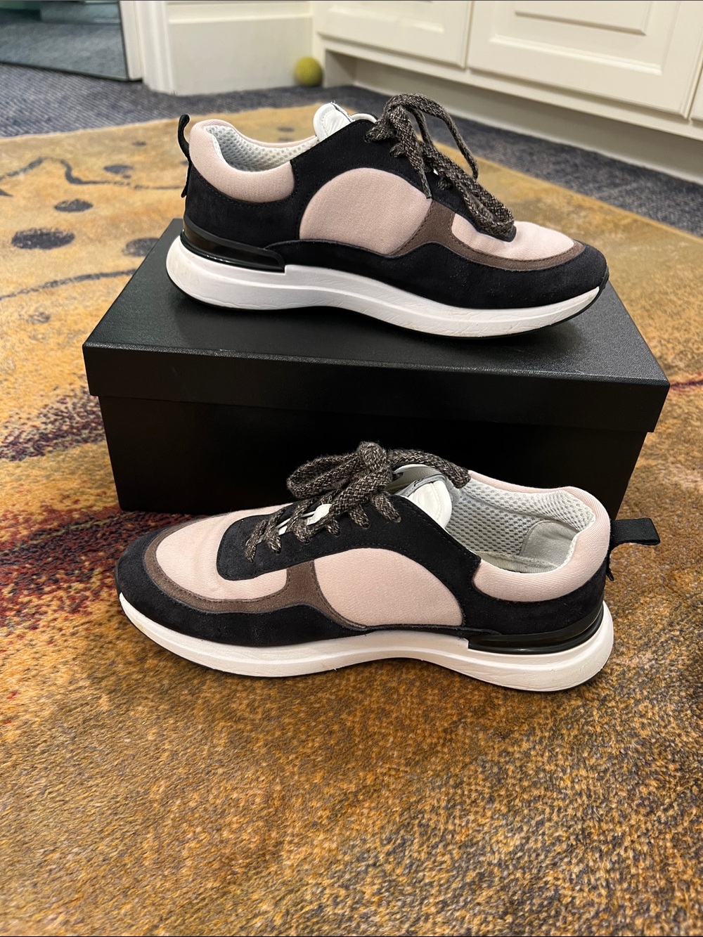 Chanel sneakers women’s 39 - Picture 2 of 12